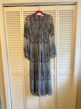 Maxi maternity dress